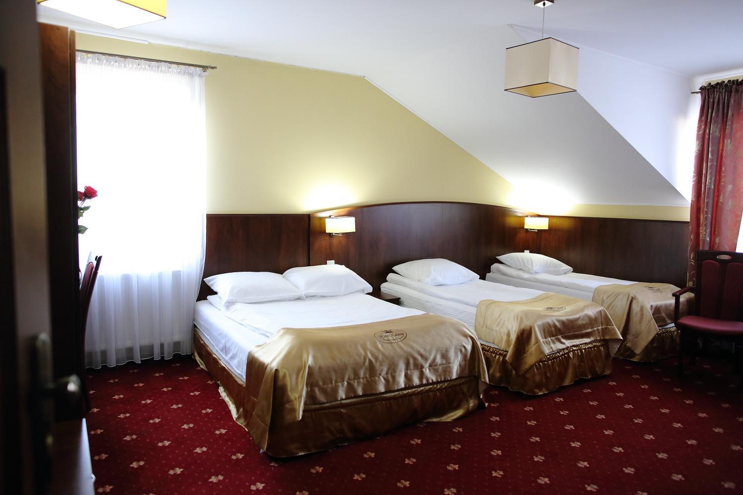 Hotel Kalchem Brzozie Esterno foto